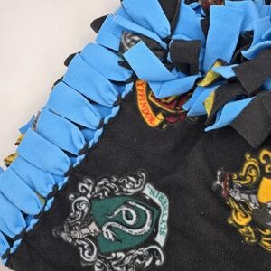Extra Large Harry Potter houses Fleece – Soft, warm blanket Perfect for gifting!